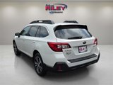 Used 2018 Subaru Outback 2.5i Limited image 3