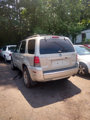 Used 2005 Mercury Mariner 4WD V6 image 4