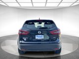 Used 2021 Nissan Rogue Sport S image 4