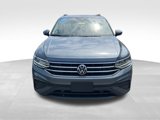 Used 2022 Volkswagen Tiguan SE w/ Panoramic Sunroof Package image 3
