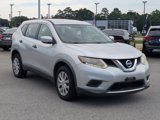 Used 2016 Nissan Rogue S image 3