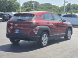 Used 2024 Hyundai Kona SE image 4