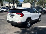 Used 2024 GMC Terrain SLE image 4