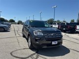 Used 2018 Ford Explorer XLT w/ Equipment Group 202A image 2