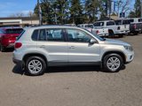 Used 2015 Volkswagen Tiguan S image 6