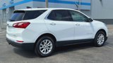 Used 2020 Chevrolet Equinox LT image 2