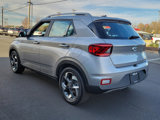 New 2025 Hyundai Venue SEL image 3