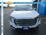 Used 2024 GMC Terrain SLT image 2