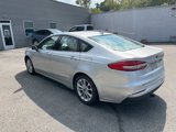 Used 2019 Ford Fusion SE image 5