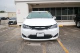 Used 2017 Chrysler Pacifica Touring-L image 5