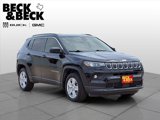 Used 2022 Jeep Compass Latitude image 3