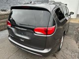 Certified 2017 Chrysler Pacifica Touring-L w/ Tire & Wheel Group image 5