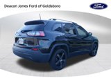 Used 2020 Jeep Cherokee Latitude image 3