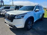 Used 2023 Nissan Pathfinder SL w/ Black Appearance Package image 5