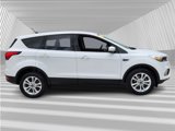 Used 2019 Ford Escape SE image 2