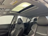 Used 2018 Acura TLX w/ Technology Package image 2