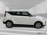 Certified 2022 Kia Soul LX image 3