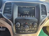 Used 2021 Jeep Grand Cherokee Laredo image 6