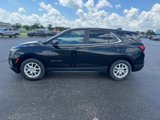 Used 2023 Chevrolet Equinox LT image 2