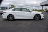 Used 2023 Toyota Camry SE image 2