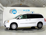 Used 2016 Chrysler Town & Country Touring w/ Driver Convenience Group image 3