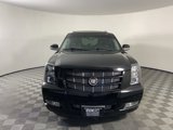 Used 2013 Cadillac Escalade Premium image 4