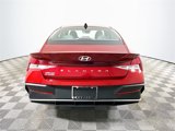 Used 2024 Hyundai Elantra SE image 4
