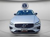 Certified 2025 Volvo S60 B5 Core image 2