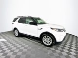 Used 2024 Land Rover Discovery S image 3