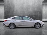 New 2025 Hyundai Elantra Blue image 4