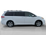 Used 2011 Toyota Sienna LE image 6
