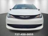 Used 2022 Chrysler Voyager LX image 2
