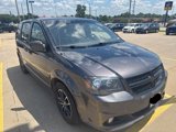 Used 2015 Dodge Grand Caravan SXT image 2