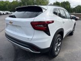 New 2025 Chevrolet Trax LT w/ Driver Confidence Package image 3