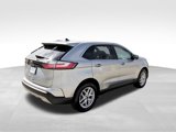 Used 2022 Ford Edge SEL image 4
