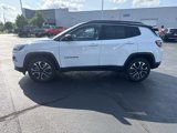 Used 2023 Jeep Compass Limited image 3