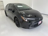 Used 2022 Toyota Corolla LE image 2