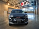 Used 2024 GMC Terrain SLT image 2