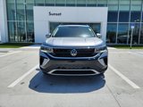 Certified 2022 Volkswagen Taos SE w/ Panoramic Sunroof Package image 2