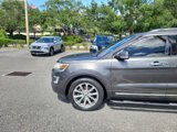 Used 2017 Ford Explorer Limited image 2
