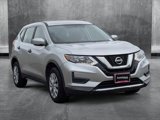 Used 2017 Nissan Rogue S image 3