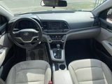 Used 2017 Hyundai Elantra SE image 4