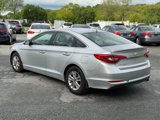 Used 2015 Hyundai Sonata SE image 4