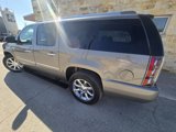 Used 2012 GMC Yukon XL Denali image 3