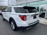 Used 2023 Ford Explorer Limited image 2
