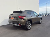 Used 2024 Chevrolet Trax LT w/ LT Convenience Package image 3