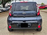 Used 2016 Kia Soul + image 4