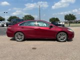 Used 2017 Toyota Camry SE image 4