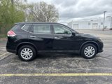 Used 2014 Nissan Rogue S image 5