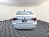 Certified 2021 Volkswagen Jetta SE image 5